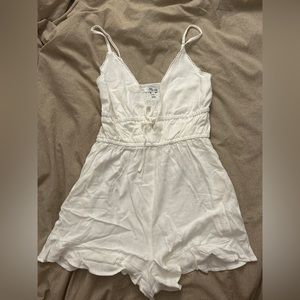 White romper with tie details